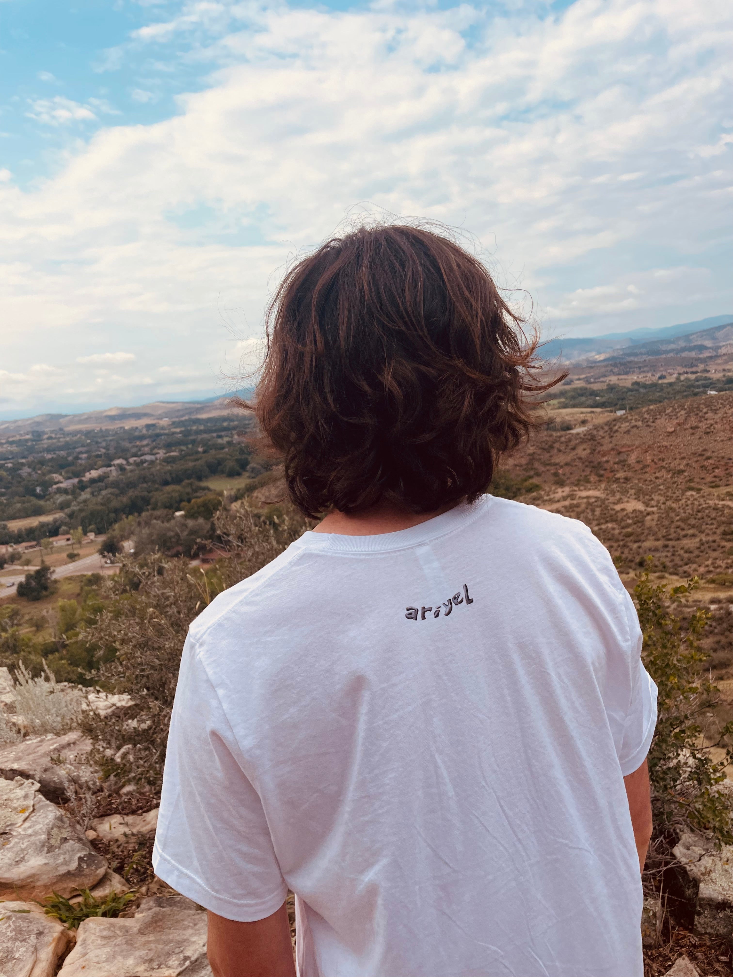 sister sister paper doll chain unisex crewneck t-shirt